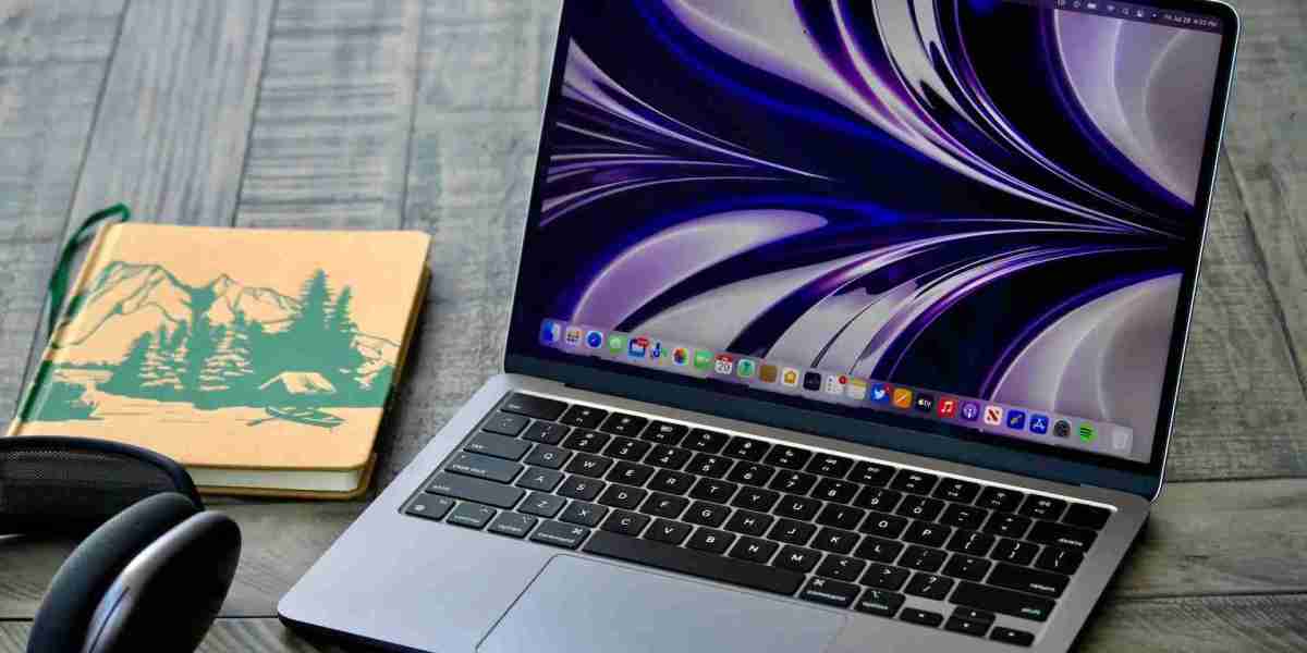 MacBook Air M2: Problemi di Surriscaldamento e Prestazioni