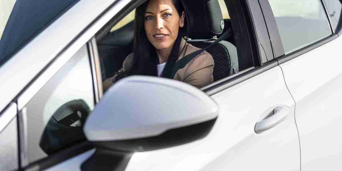 Guide To Buy Uk Driving Licence: The Intermediate Guide To Buy Uk Driving Licence