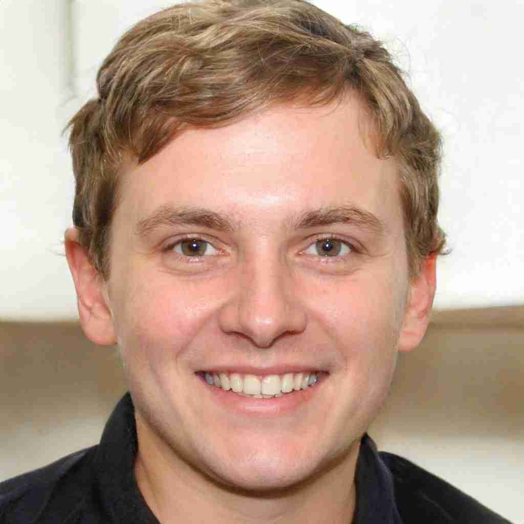 Brian Flores Profile Picture